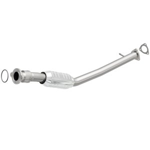 Chevrolet Equinox Catalytic Converter - Magnaflow - OEM Grade Direct-Fit - `05-`09