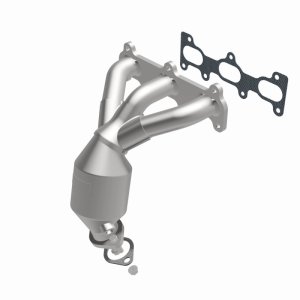 Kia Optima Catalytic Converter - Front - Magnaflow - OEM Grade Direct-Fit - `01-`06