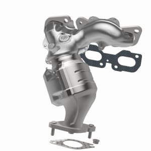 Mazda Tribute Catalytic Converter - Rear - Magnaflow - Direct-Fit with Integrated Manifold - `01-`08