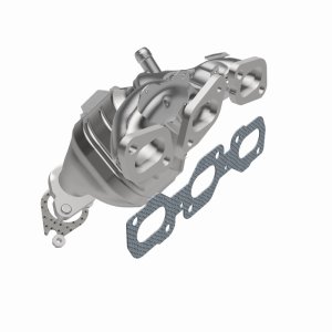 Mazda Tribute Catalytic Converter - Rear - Magnaflow - Direct-Fit with Integrated Manifold - `01-`08