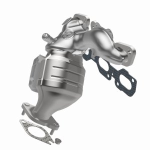 Mazda Tribute Catalytic Converter - Rear - Magnaflow - Direct-Fit with Integrated Manifold - `01-`08