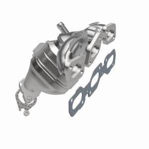 Mazda Tribute Catalytic Converter - Rear - Magnaflow - Direct-Fit with Integrated Manifold - `01-`08