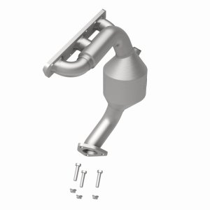 Mazda MPV Catalytic Converter - Front - Magnaflow - OEM Grade Manifold - `02-`06