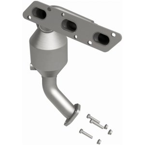 Mazda MPV Catalytic Converter - Front - Magnaflow - OEM Grade Manifold - `02-`06