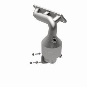 Mazda MPV Catalytic Converter - Front - Magnaflow - OEM Grade Manifold - `02-`06