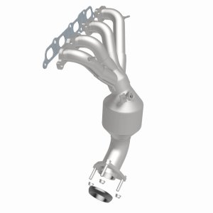 Chevrolet Colorado Catalytic Converter - Magnaflow - OEM Grade Direct-Fit - `04-`06 Chevrolet Colorado Catalytic Converter - Magnaflow - OEM Grade Direct-Fit - `04-`06