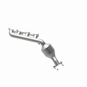 Toyota 4Runner Catalytic Converter - Driver Side - Magnaflow - Direct Fit OEM Grade - `03-`04