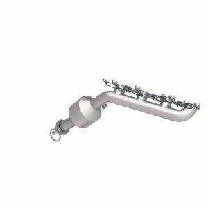 Toyota 4Runner Catalytic Converter - Passenger Side - Magnaflow - Direct-Fit - `03-`04