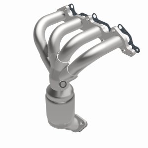 Kia Rio Catalytic Converter - Magnaflow - OEM Grade Direct-Fit - `03-`05