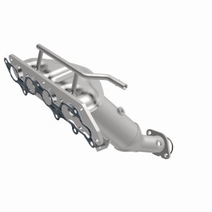 Ford Focus Catalytic Converter - Manifold - Magnaflow - Direct-Fit Manifold, OEM Grade, Federal/EPA Compliant, Stainless Steel - `03-`04