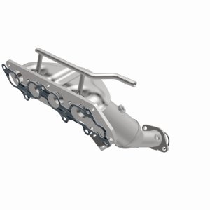 Ford Focus Catalytic Converter - Manifold - Magnaflow - Direct-Fit Manifold, OEM Grade, Federal/EPA Compliant, Stainless Steel - `03-`04