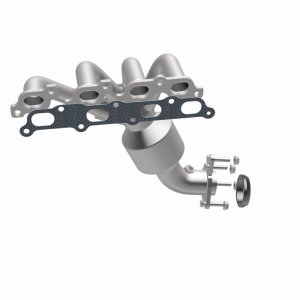 Chevrolet Colorado Catalytic Converter - Magnaflow - OEM Grade Direct-Fit Manifold - `07-`12