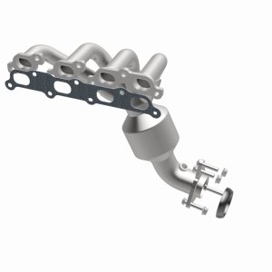 Chevrolet Colorado Catalytic Converter - Magnaflow - OEM Grade Direct-Fit Manifold - `07-`12