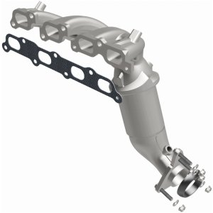 GMC Canyon Catalytic Converter - Magnaflow - OEM Grade Direct-Fit Manifold - `07-`12