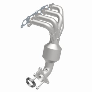 GMC Canyon Catalytic Converter - Magnaflow - OEM Grade Direct-Fit Manifold - `07-`12