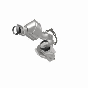Ford Ranger Catalytic Converter - Magnaflow - OEM Grade Direct-Fit - `01-`03
