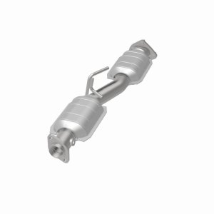 Ford Explorer Catalytic Converter - Magnaflow - Direct Fit, OEM Grade - `99-`00