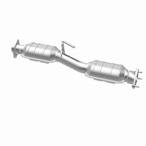 Ford Explorer Catalytic Converter - Magnaflow - Direct Fit, OEM Grade - `99-`00