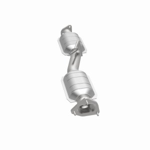 Ford Explorer Catalytic Converter - Magnaflow - Direct Fit, OEM Grade - `99-`00