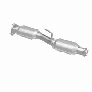 Ford Explorer Catalytic Converter - Magnaflow - Direct Fit, OEM Grade - `99-`00