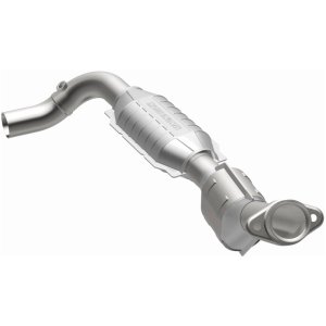 Ford E-150 Econoline Catalytic Converter - Magnaflow - OEM Grade Direct-Fit - `00-`02