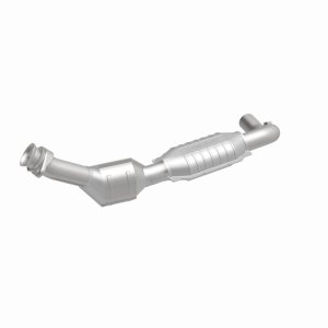 Ford E-150 Econoline Catalytic Converter - Magnaflow - OEM Grade Direct-Fit - `00-`02