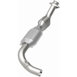 Ford E-250 Econoline Catalytic Converter - Magnaflow - OEM Grade Direct-Fit - `00-`02