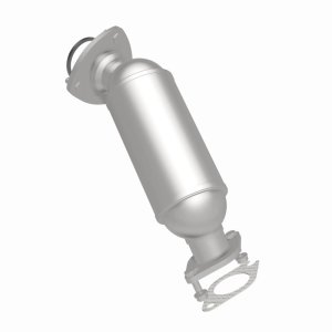 Chevrolet Traverse Catalytic Converter - Rear - Magnaflow - OEM Grade Direct-Fit - `09-`17