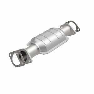 Hyundai Entourage Catalytic Converter - Magnaflow - OEM Grade Federal/EPA Compliant Direct-Fit - `07-`09