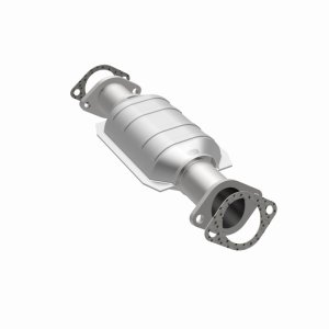 Hyundai Entourage Catalytic Converter - Magnaflow - OEM Grade Federal/EPA Compliant Direct-Fit - `07-`09