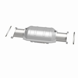 Kia Sedona Catalytic Converter - Magnaflow - OEM Grade Federal/EPA Compliant Direct-Fit - `06-`10