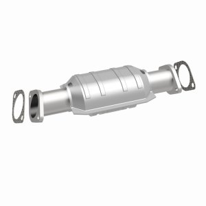 Kia Sedona Catalytic Converter - Magnaflow - OEM Grade Federal/EPA Compliant Direct-Fit - `06-`10