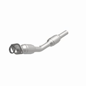 Toyota Matrix Catalytic Converter - Magnaflow - Direct-Fit - `03-`08