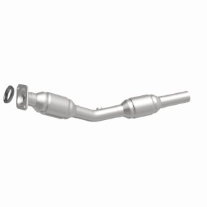 Toyota Matrix Catalytic Converter - Magnaflow - Direct-Fit - `03-`08