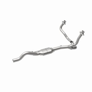 Dodge Durango Catalytic Converter - Magnaflow - Direct Fit - `00-`03