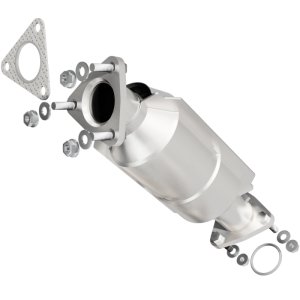 Nissan Xterra Catalytic Converter - Magnaflow - Direct-Fit - `00-`04