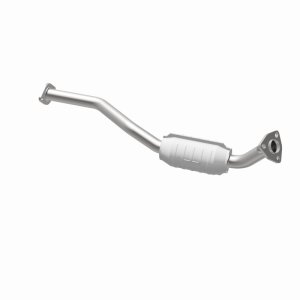 Nissan Frontier Catalytic Converter - Magnaflow - OEM Grade - `99-`04