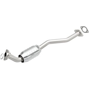 Nissan Frontier Catalytic Converter - Magnaflow - OEM Grade - `99-`04