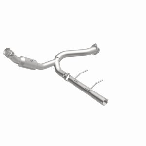 Ford Expedition Catalytic Converter - Passenger Side - Magnaflow - OEM Grade Direct-Fit, Federal/EPA Compliant - `07-`08