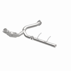 Lincoln Navigator Catalytic Converter - Passenger Side - Magnaflow - OEM Grade Direct-Fit, Federal/EPA Compliant - `07-`08