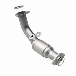 Toyota 4Runner Direct-Fit Catalytic Converter - Front - Magnaflow - OEM Grade Federal/EPA Compliant - `99-`02