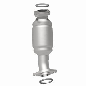 Toyota Highlander Catalytic Converter - Magnaflow - OEM Grade Direct-Fit - `01-`03