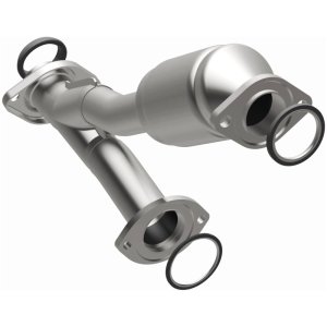Toyota Highlander Catalytic Converter - Magnaflow - OEM Grade Direct-Fit - `01-`03 Toyota Highlander Catalytic Converter - Magnaflow - OEM Grade Direct-Fit - `01-`03