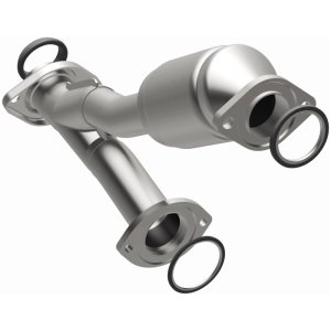 Toyota Highlander Catalytic Converter - Magnaflow - OEM Grade Direct-Fit - `01-`03 Toyota Highlander Catalytic Converter - Magnaflow - OEM Grade Direct-Fit - `01-`03