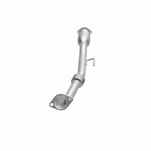 Nissan Altima Catalytic Converter - Rear - Magnaflow - OEM Grade Federal/EPA Compliant Direct-Fit - `02-`06