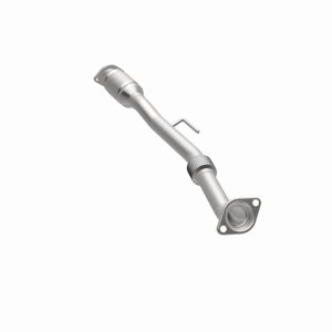 Nissan Altima Catalytic Converter - Rear - Magnaflow - OEM Grade Federal/EPA Compliant Direct-Fit - `02-`06