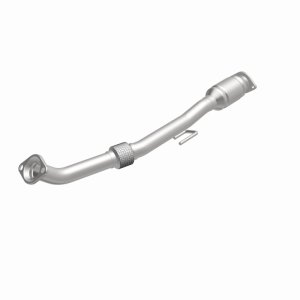 Nissan Altima Catalytic Converter - Rear - Magnaflow - OEM Grade Federal/EPA Compliant Direct-Fit - `02-`06