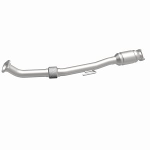 Nissan Altima Catalytic Converter - Rear - Magnaflow - OEM Grade Federal/EPA Compliant Direct-Fit - `02-`06