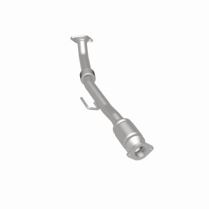 Nissan Altima Catalytic Converter - Rear - Magnaflow - OEM Grade Federal/EPA Compliant Direct-Fit - `02-`06