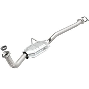 Chevrolet Metro Catalytic Converter - Magnaflow - OEM Grade Direct-Fit - `98-`01